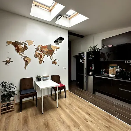 Cozy Penthouse In Old Town